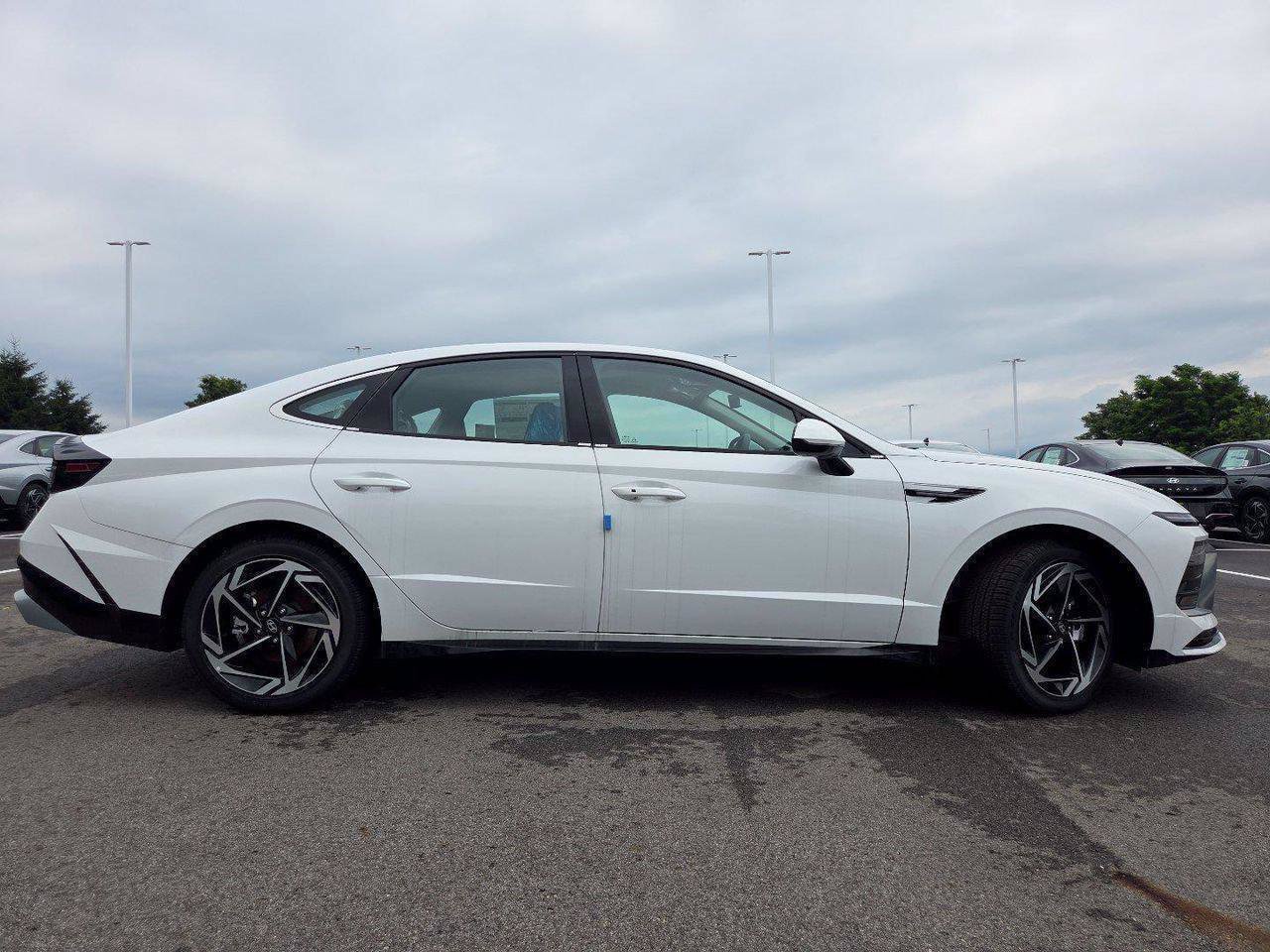 New 2026 Hyundai Sonata SEL FWD image 52
