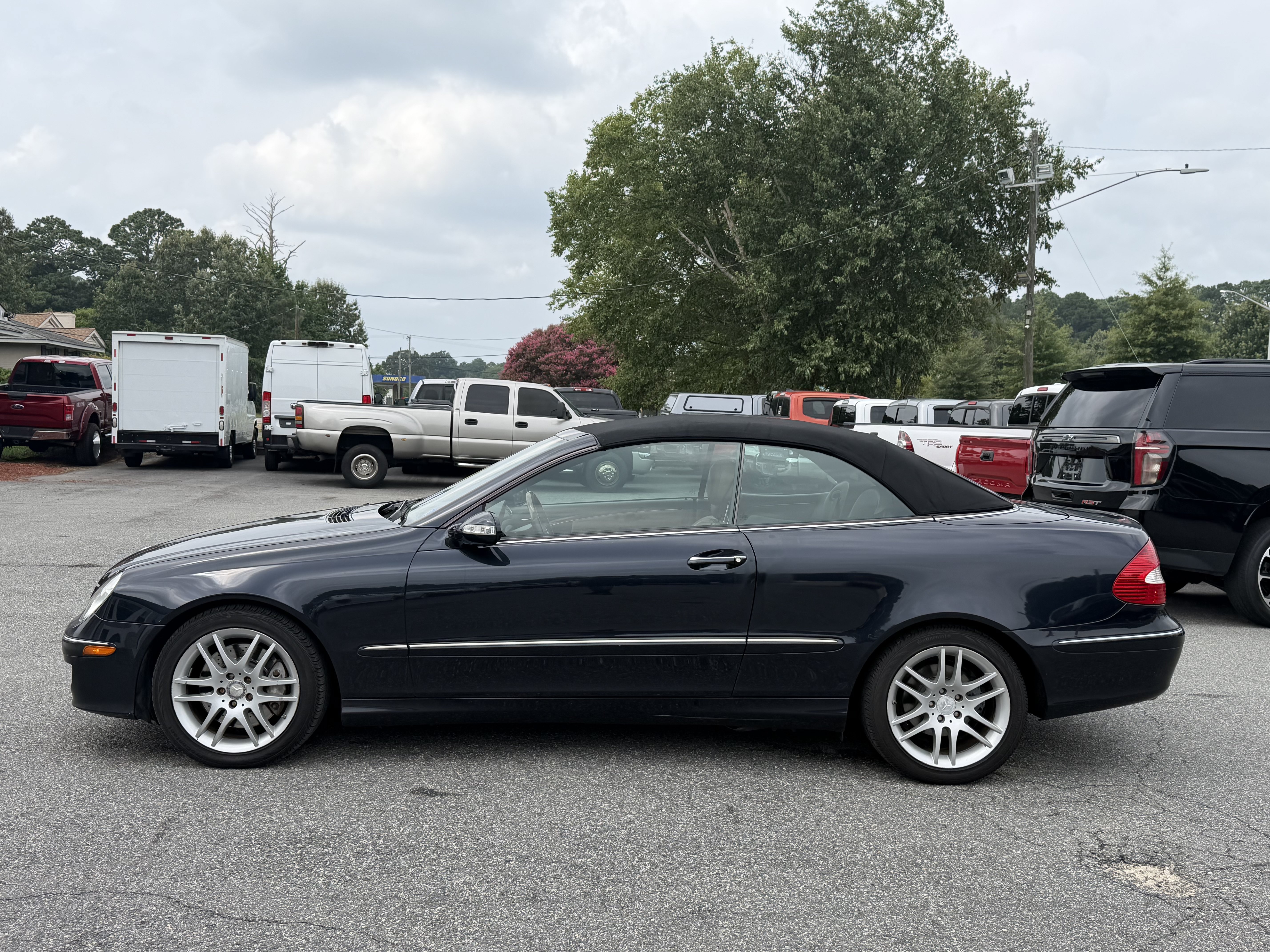Used 2009 Mercedes-Benz CLK 350 Cabriolet image 34