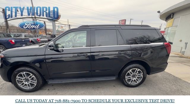 Certified 2025 Ford Expedition Active image 2