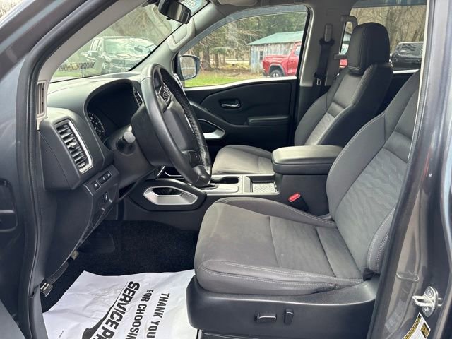 Used 2023 Nissan Frontier SV w/ SV Convenience Package AWD/4WD image 9