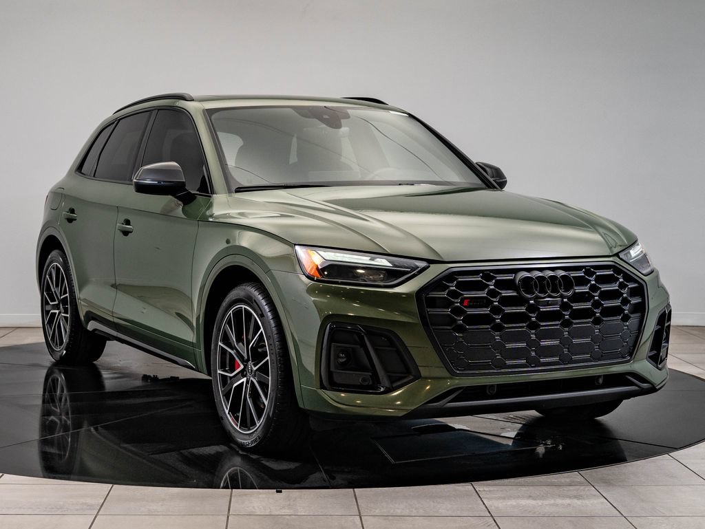 Used 2021 Audi SQ5 Premium Plus w/ Premium Plus Package AWD/4WD image 12