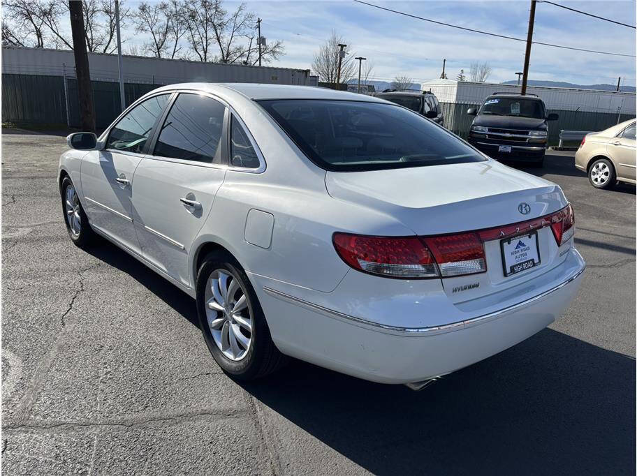 Used 2007 Hyundai Azera Limited image 3