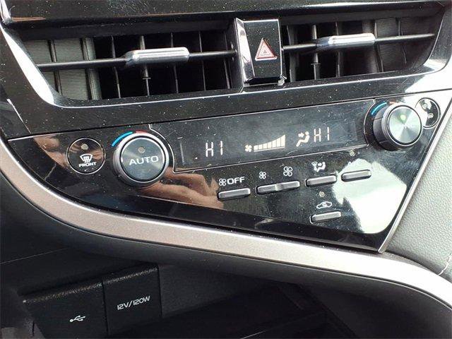 Used 2023 Toyota Camry SE image 14