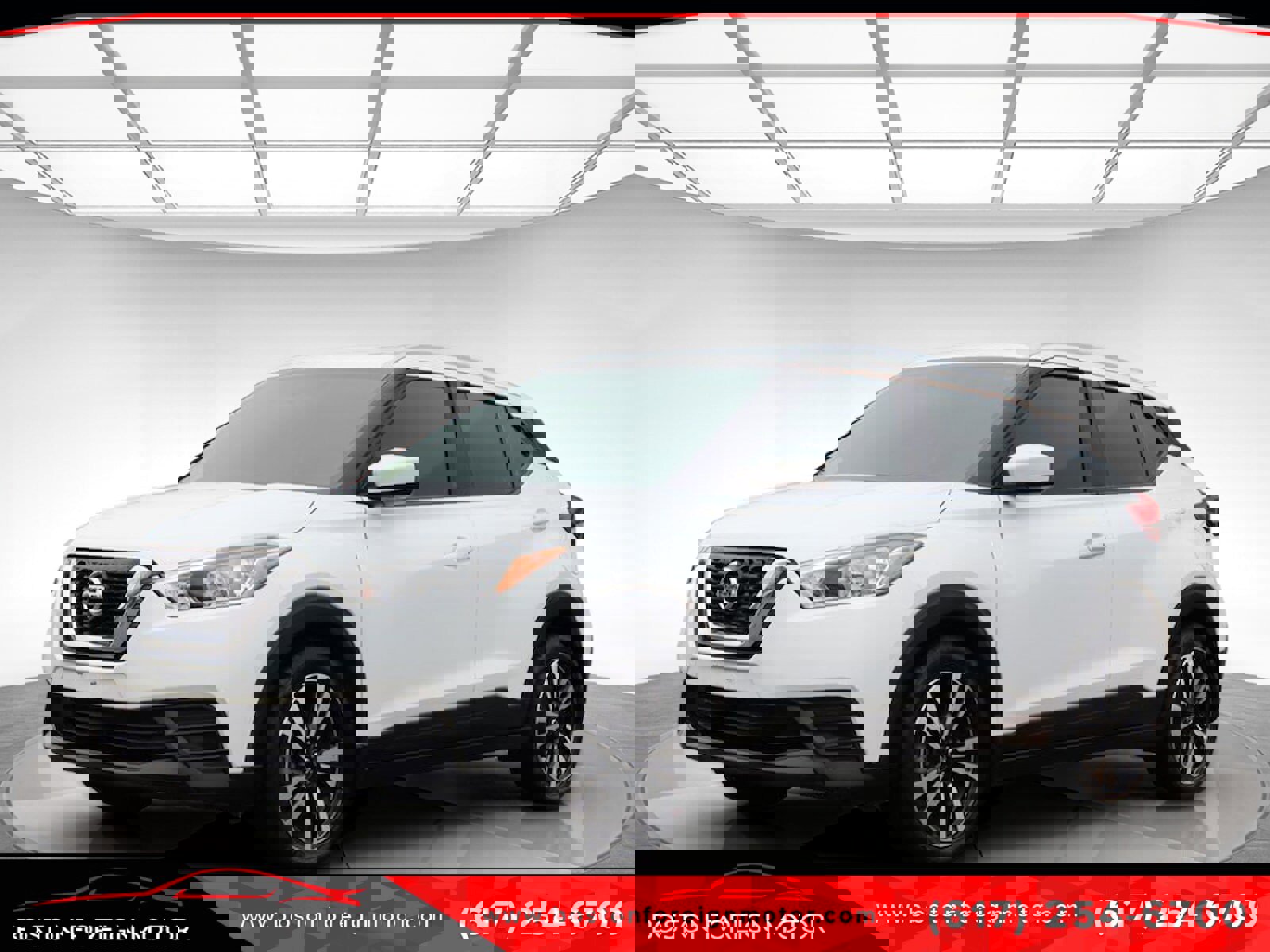 Used 2018 Nissan Kicks SV image 1