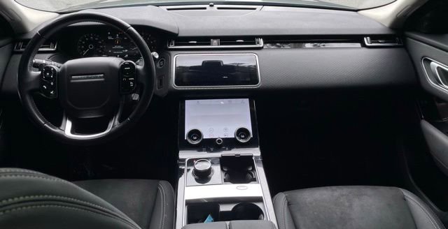 Used 2019 Land Rover Range Rover Velar AWD/4WD image 16