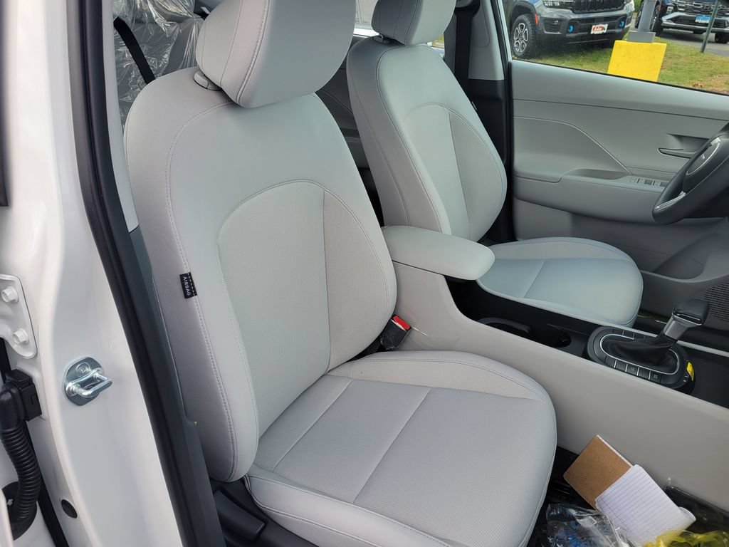 New 2026 Hyundai Kona SE AWD/4WD image 34
