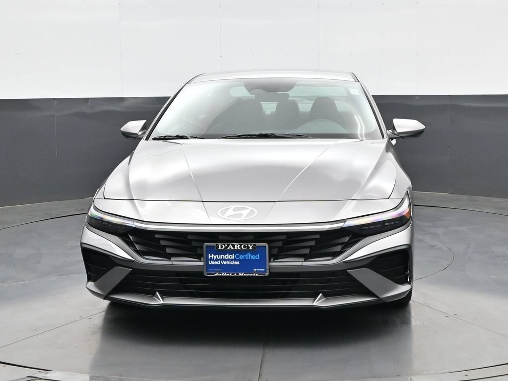 Certified 2024 Hyundai Elantra SEL FWD image 3