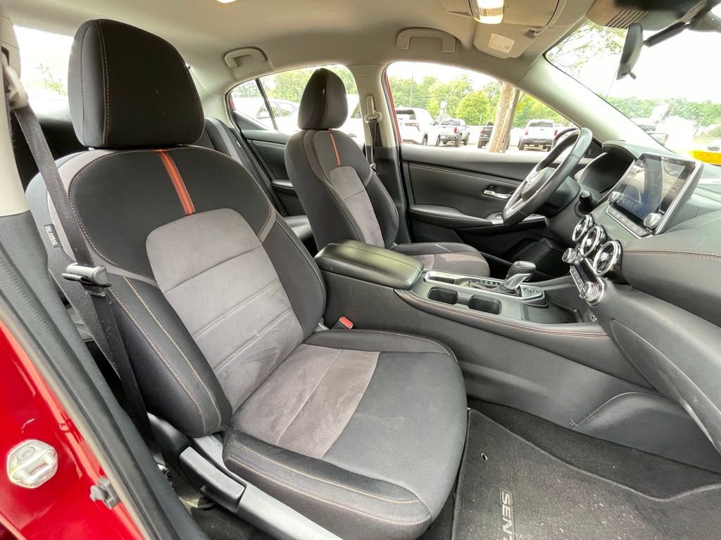 Used 2021 Nissan Sentra SR FWD image 30