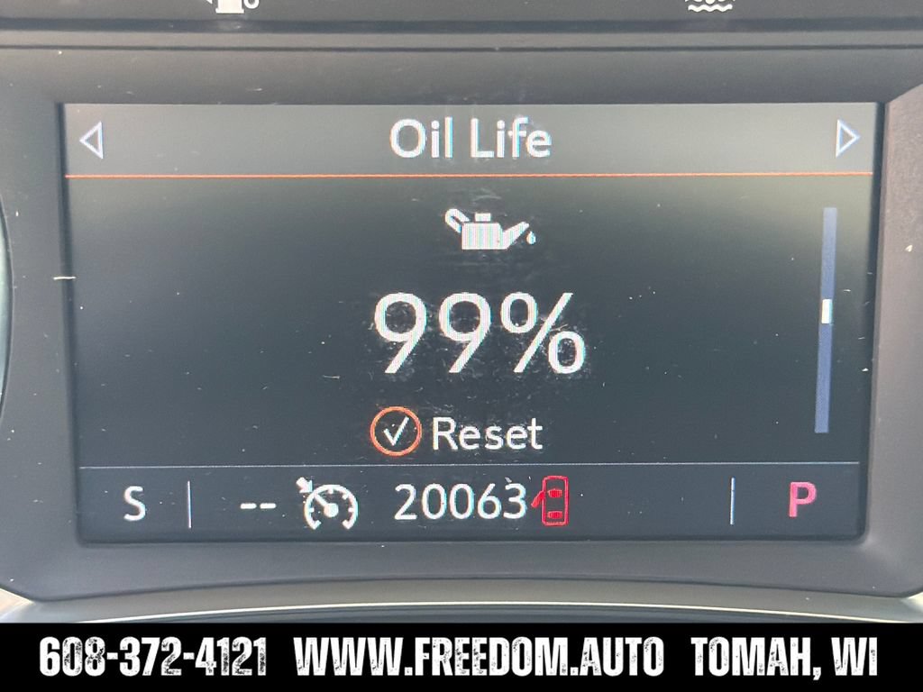Used 2023 Chevrolet Traverse LT AWD/4WD image 19
