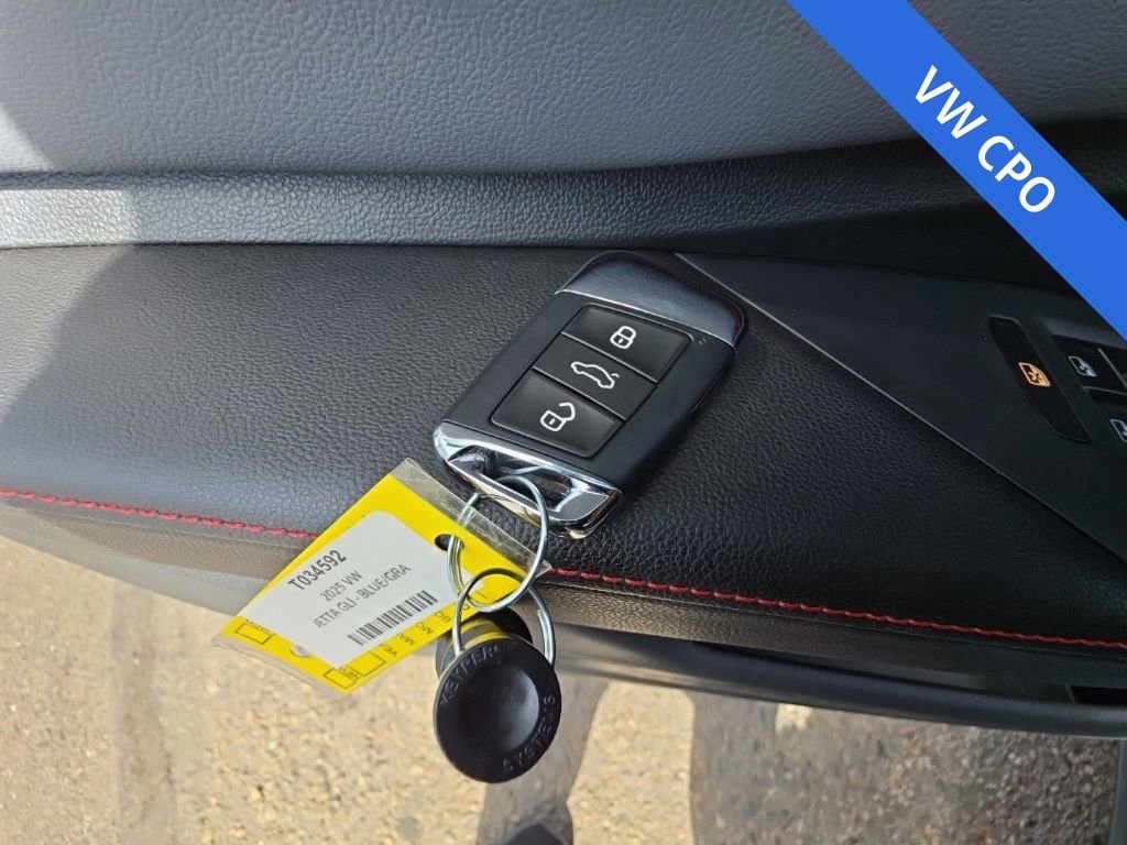 Certified 2025 Volkswagen Jetta GLI Autobahn FWD image 29