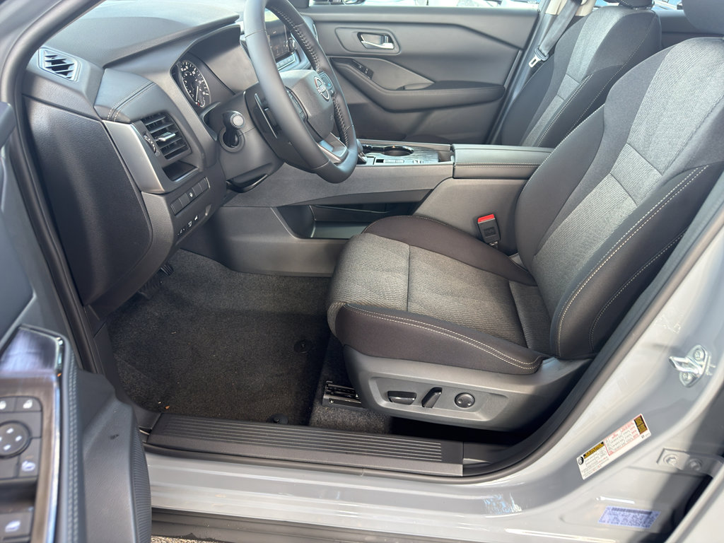 New 2026 Nissan Rogue SV image 14