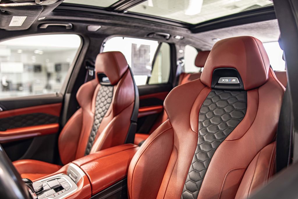 Used 2022 BMW X5 M Competition image 18
