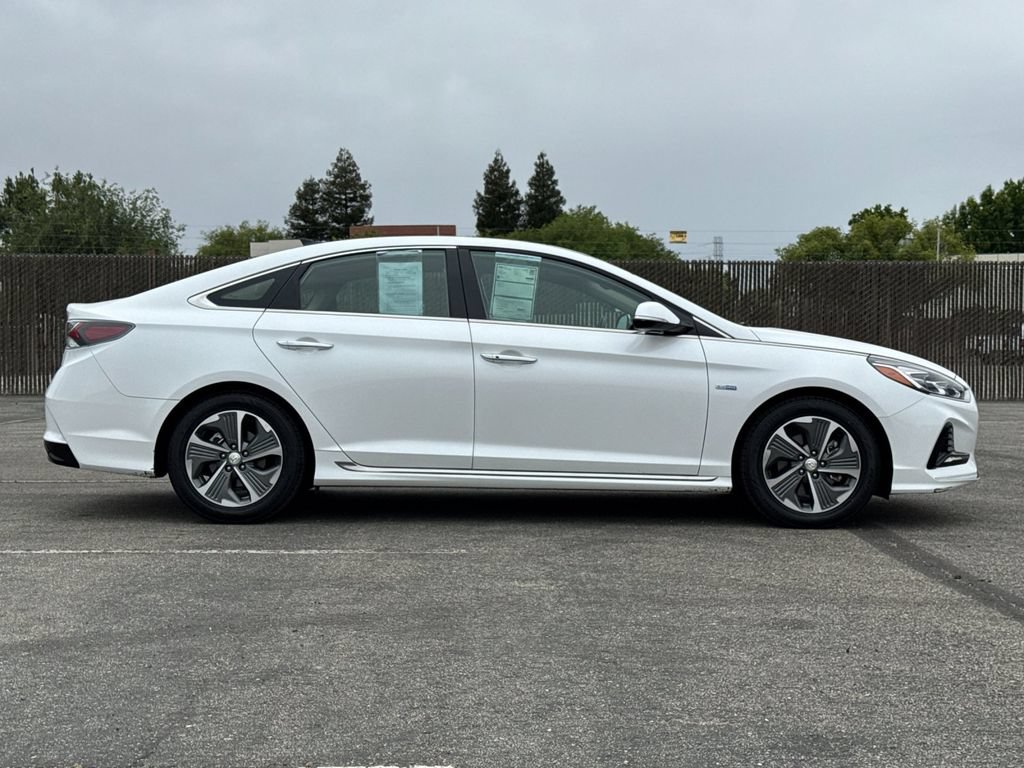 Used 2019 Hyundai Sonata Limited FWD video 2
