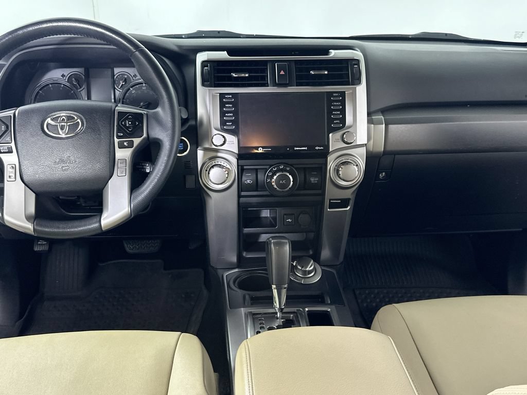 Used 2022 Toyota 4Runner SR5 Premium w/ Moonroof Package AWD/4WD image 19
