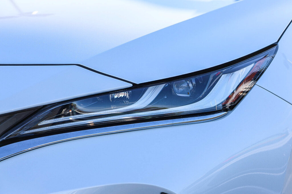 Certified 2023 Toyota Venza XLE AWD/4WD image 20