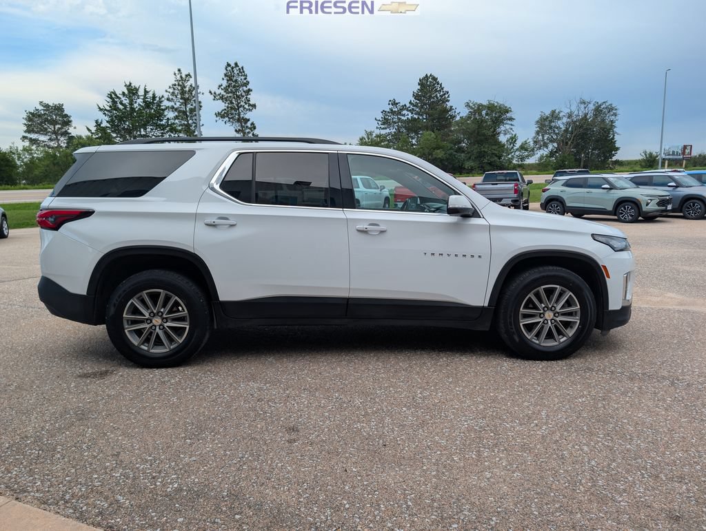 Used 2023 Chevrolet Traverse LT w/ LPO, Floor Liner Package AWD/4WD image 7