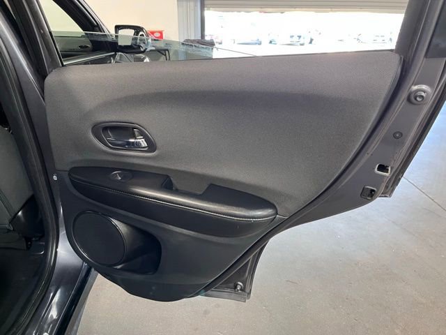 Used 2021 Honda HR-V Sport image 15
