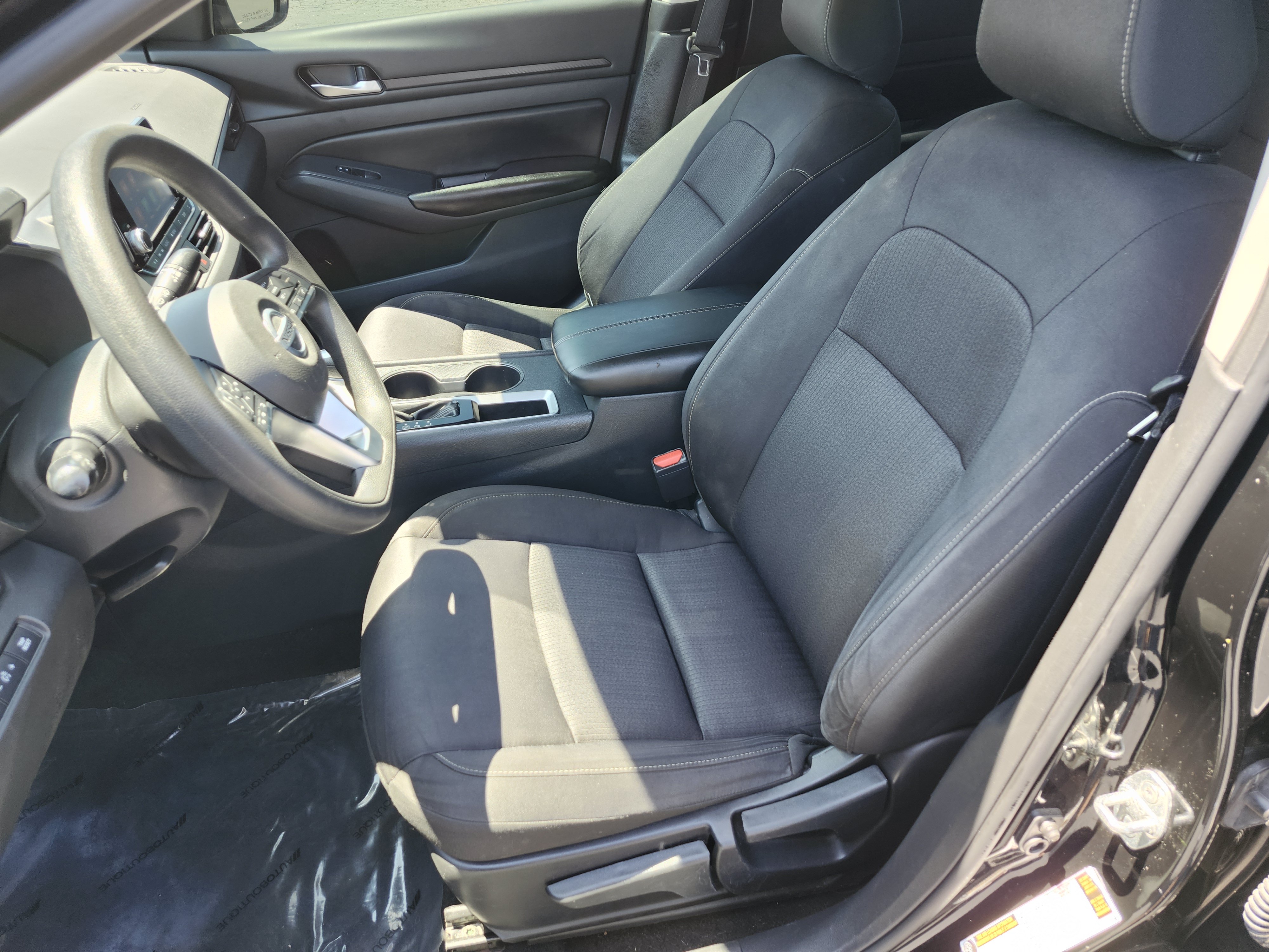 Used 2022 Nissan Altima 2.5 S FWD image 21