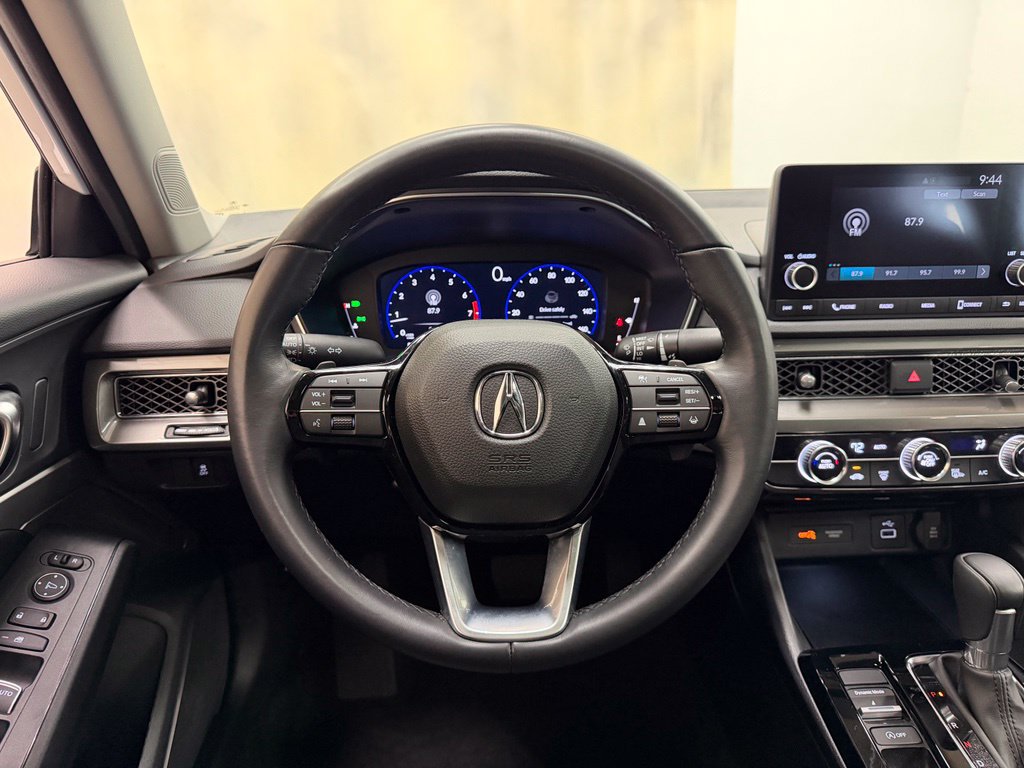 Used 2025 Acura Integra FWD image 19