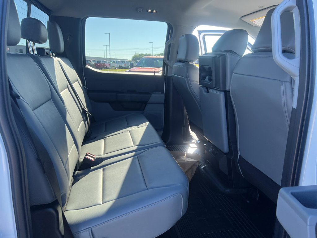 New 2026 Ford F550 XL image 13