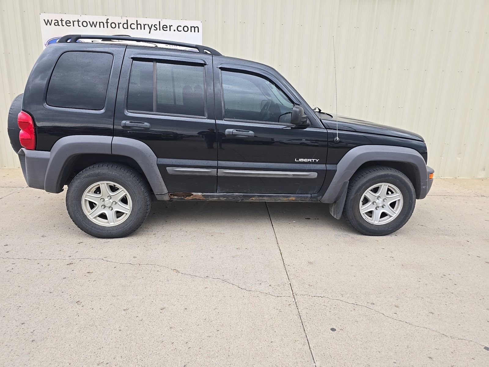 Used 2004 Jeep Liberty Sport w/ PWR Convenience Group AWD/4WD image 1