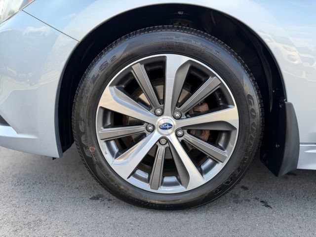 Used 2016 Subaru Legacy 2.5i Limited AWD/4WD image 28