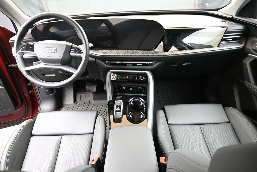 Certified 2025 Audi Q5 Premium Plus w/ Premium Plus AWD/4WD image 18