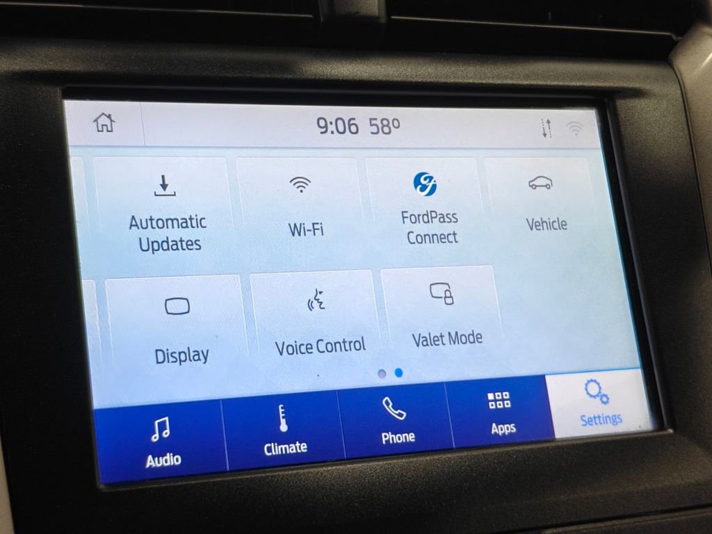 Used 2020 Ford Fusion SE image 35