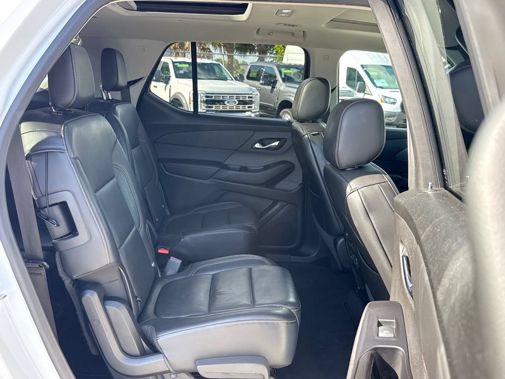 Used 2018 Chevrolet Traverse Premier w/ Redline Edition FWD image 27
