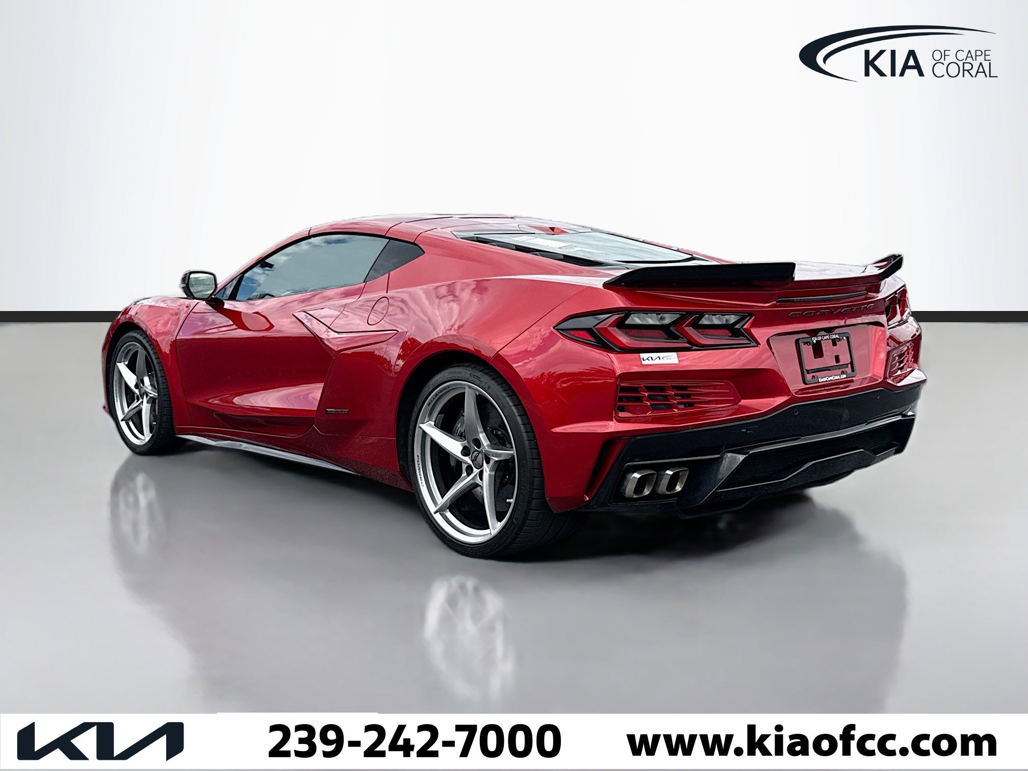 Used 2025 Chevrolet Corvette E-Ray image 4
