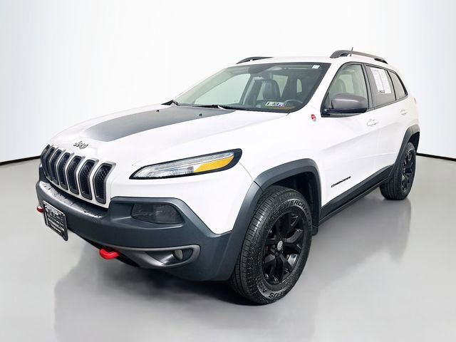 Used 2016 Jeep Cherokee Trailhawk w/ Cold Weather Group image 3