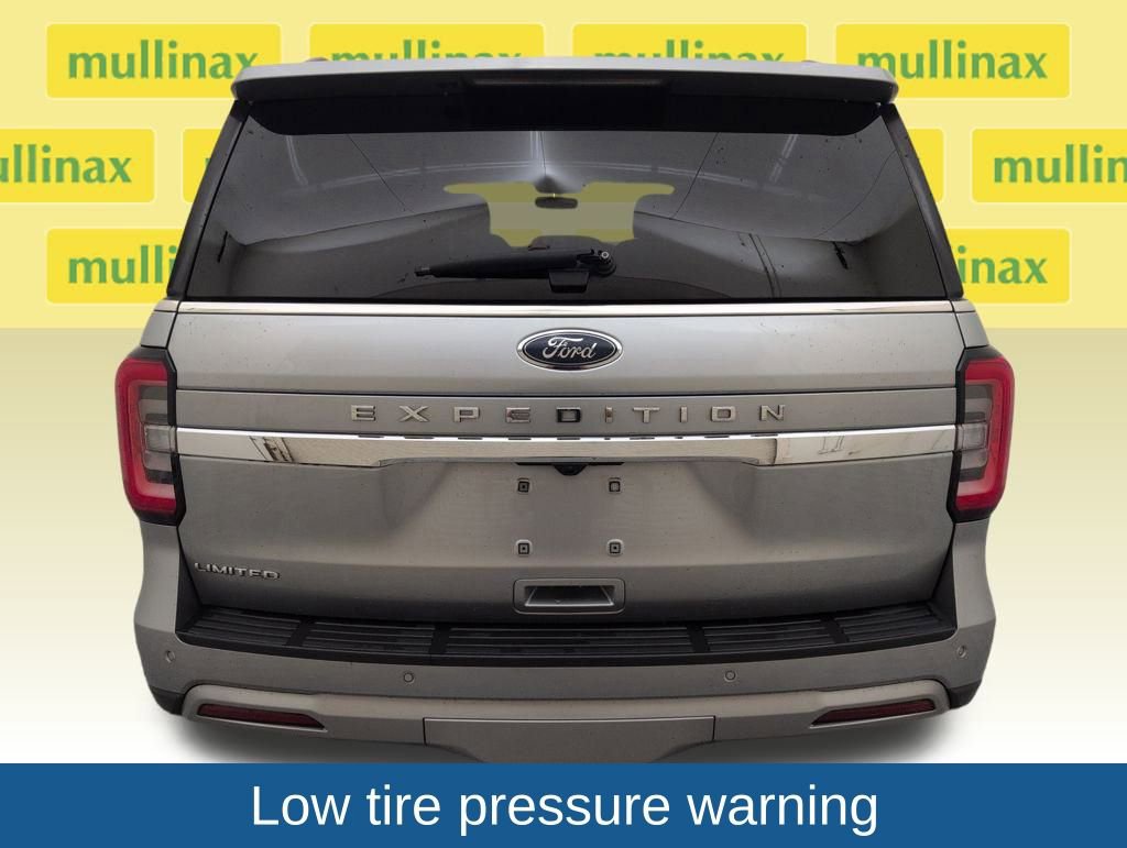Used 2024 Ford Expedition Limited image 39