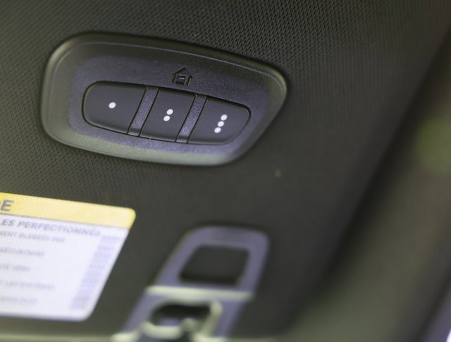 New 2025 Jeep Grand Cherokee Limited w/ Black Appearance Package image 24