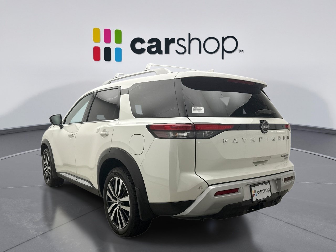Used 2023 Nissan Pathfinder Platinum w/ Cargo Package AWD/4WD image 3