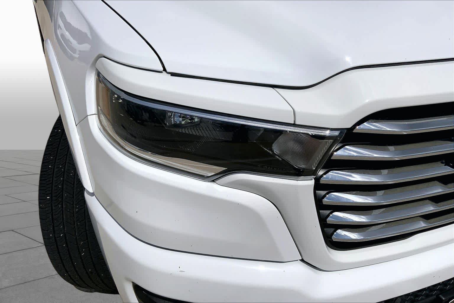 Used 2025 RAM 1500 Laramie w/ Laramie Southwest Edition AWD/4WD image 27