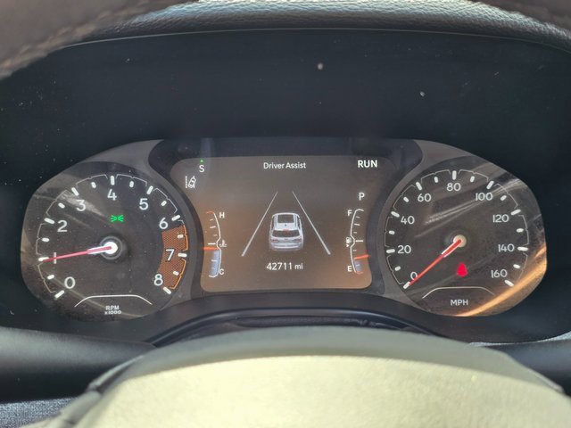 Used 2024 Jeep Compass Latitude image 23