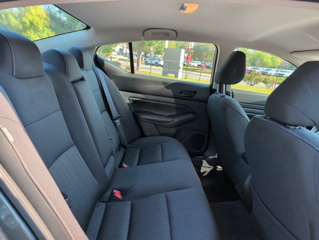 Used 2025 Nissan Altima 2.5 SV FWD image 22