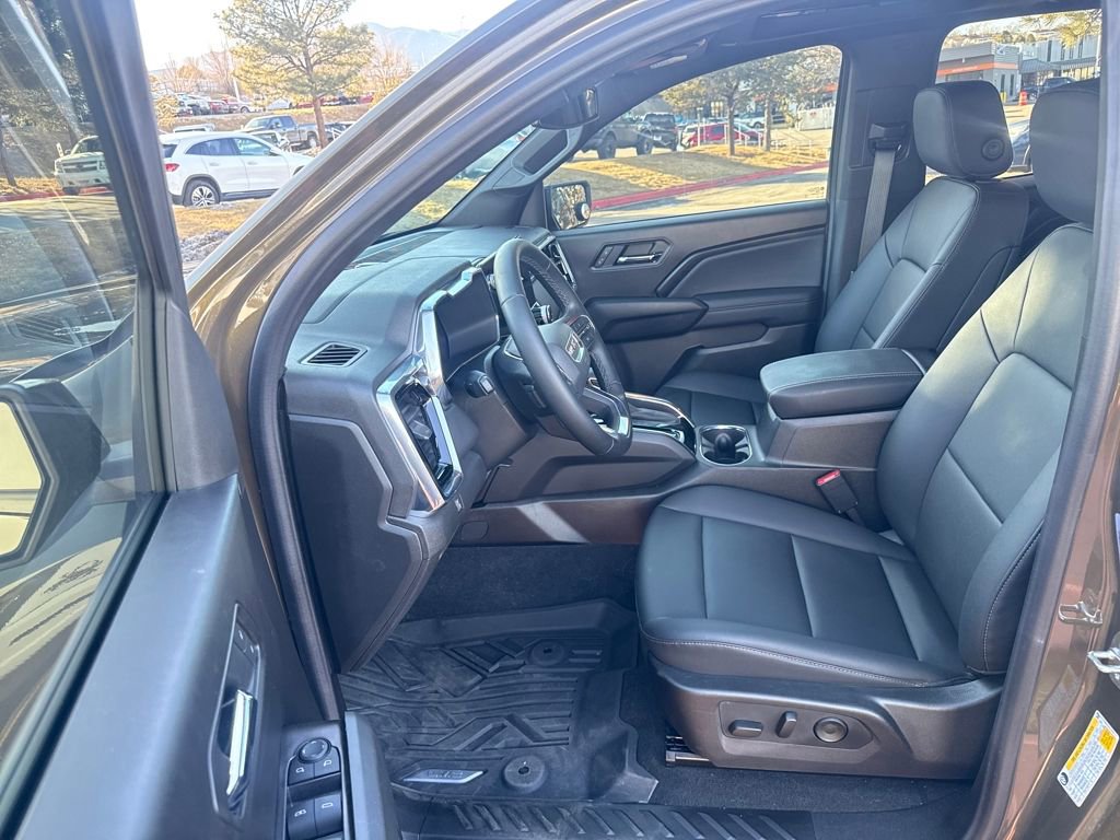 Used 2025 GMC Canyon Elevation w/ Convenience Package image 10