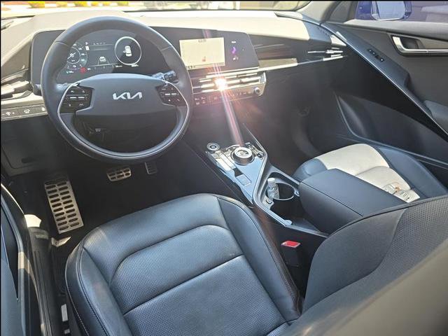 Certified 2024 Kia Niro Wave FWD image 7
