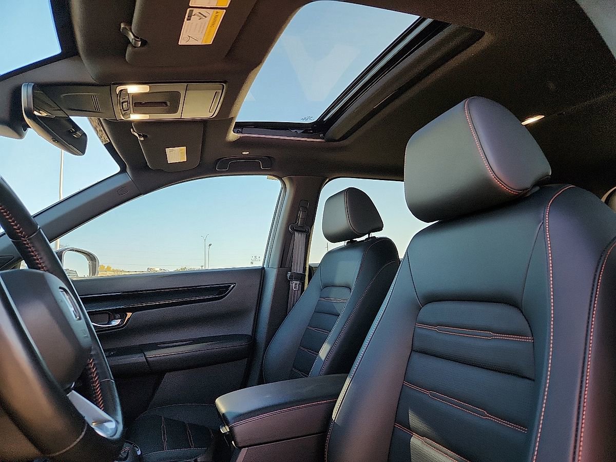 Used 2025 Honda CR-V Sport Touring image 7
