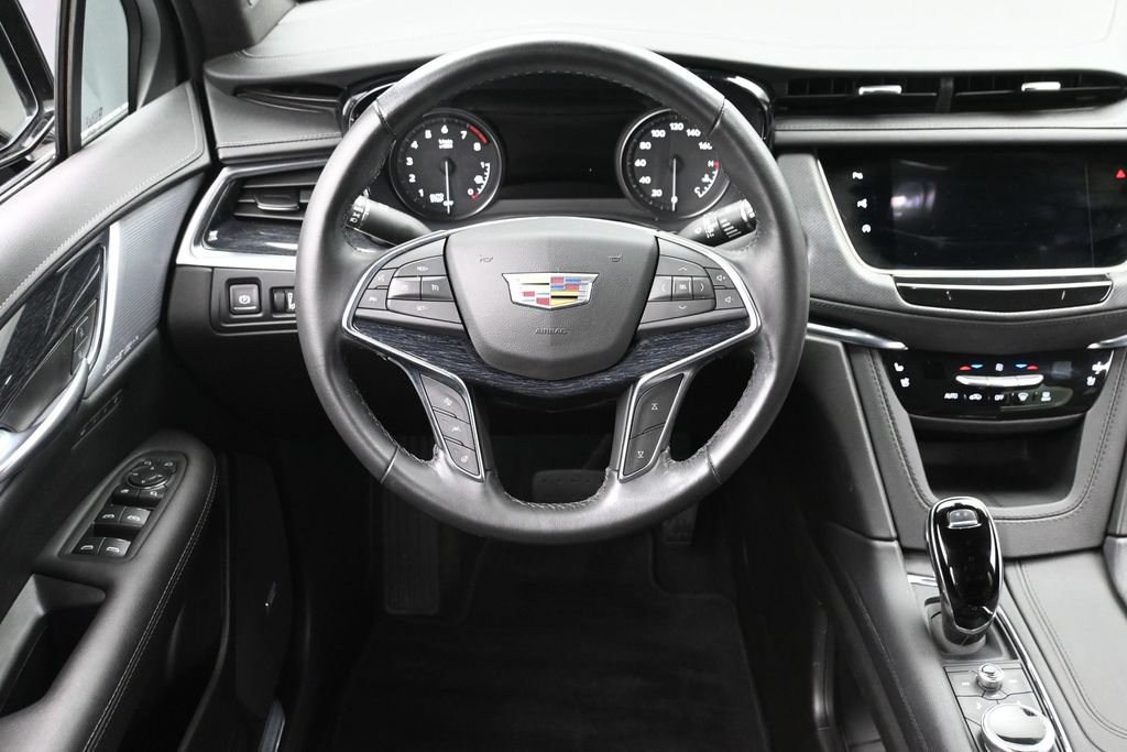 Used 2023 Cadillac XT5 Premium Luxury w/ Technology Package AWD/4WD image 14