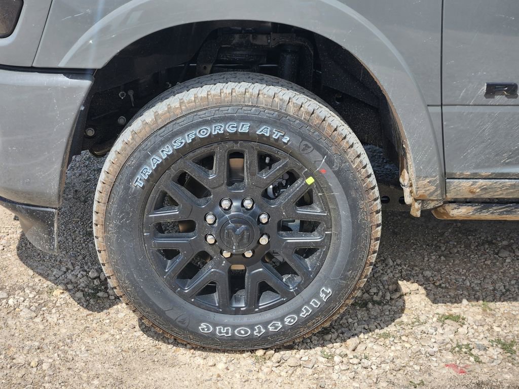 New 2026 RAM 2500 Limited AWD/4WD image 7