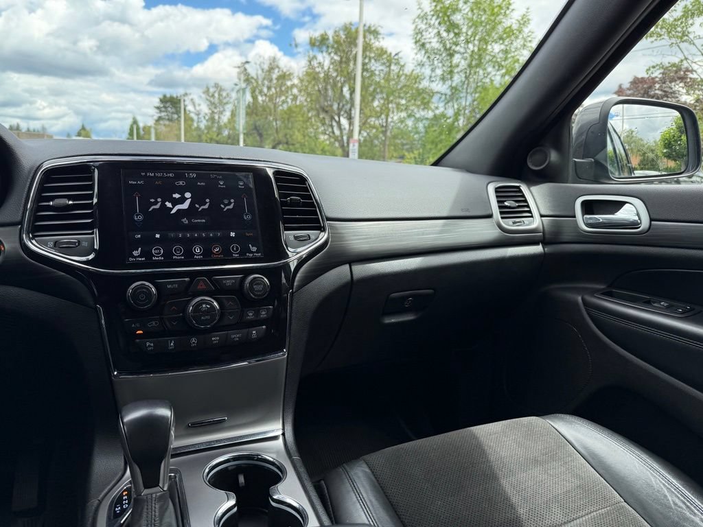 Used 2021 Jeep Grand Cherokee Laredo AWD/4WD image 25