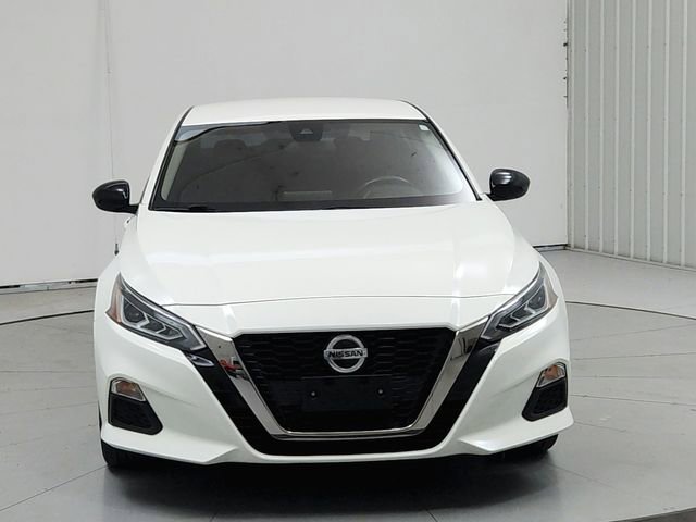 Used 2022 Nissan Altima 2.5 SR FWD image 2