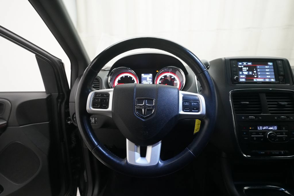 Used 2018 Dodge Grand Caravan GT FWD image 4