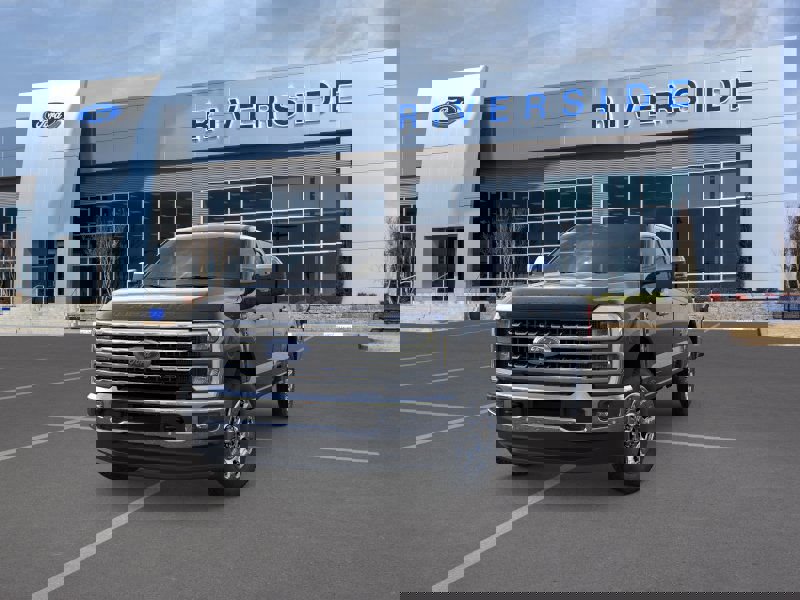 New 2026 Ford F250 Lariat w/ Lariat Premium Package image 3