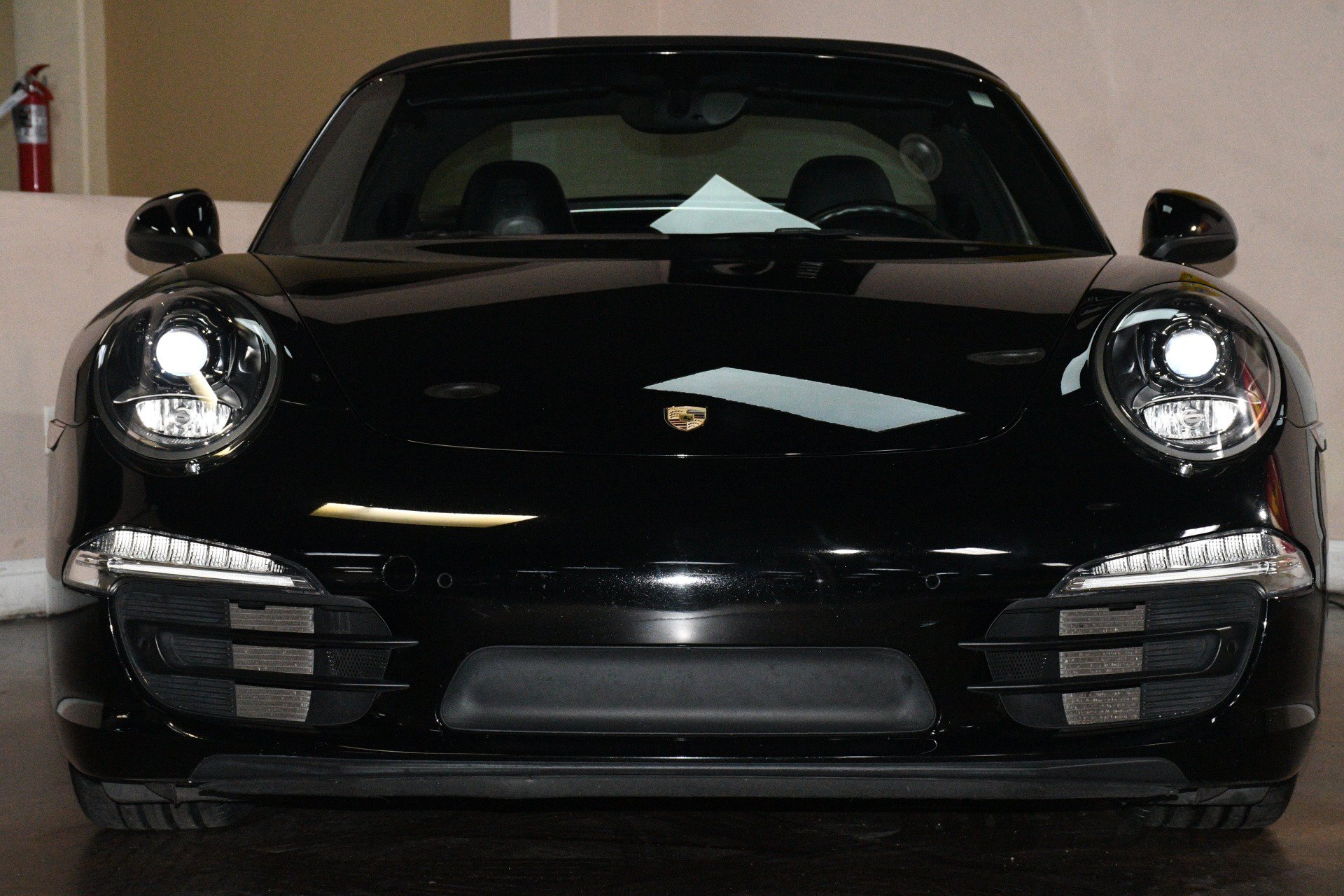 Used 2015 Porsche 911 Targa 4 AWD/4WD video 1