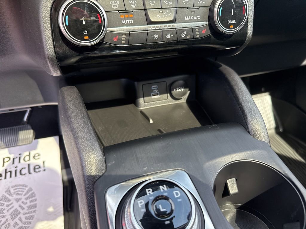 Used 2022 Ford Escape SEL w/ Technology Package FWD image 22