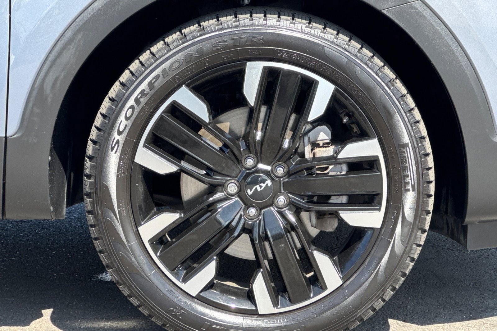 Used 2023 Kia Telluride SX image 41