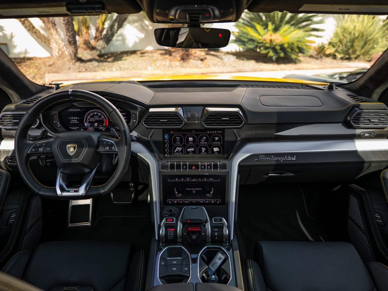 Used 2019 Lamborghini Urus image 7